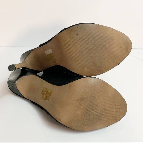 David Dixon Black Velvet Tie Up Front Cage Heel Women’s Size 7 - Picture 4 of 13